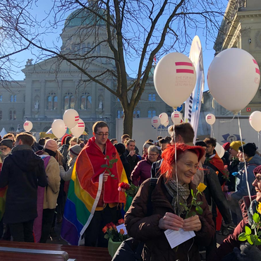 Nationalrat befasst sich nicht mit dem Schutz von schwulen, lesbischen und bisexuellen Minderjährigen
